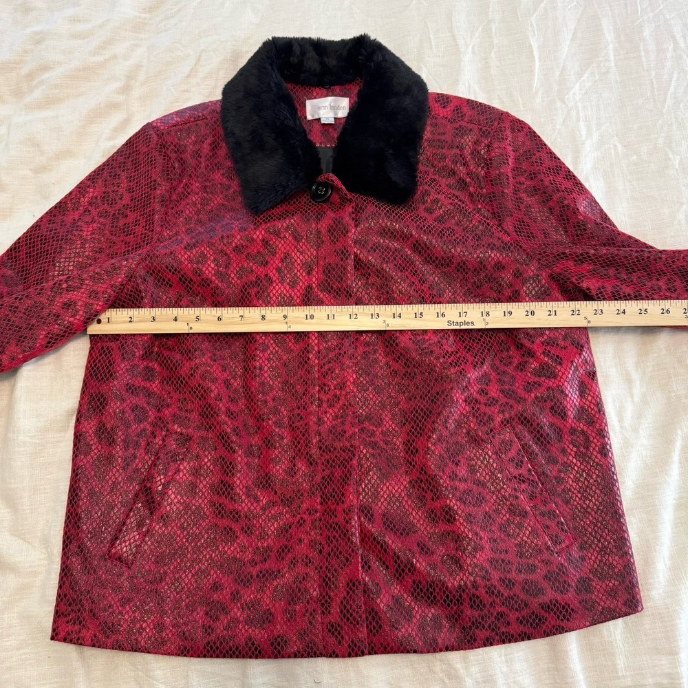 VTG Erin London Women's Y2K Red Cheetah/Snake Print Cropped Jacket XL Faux Fur - Picture 3 of 5